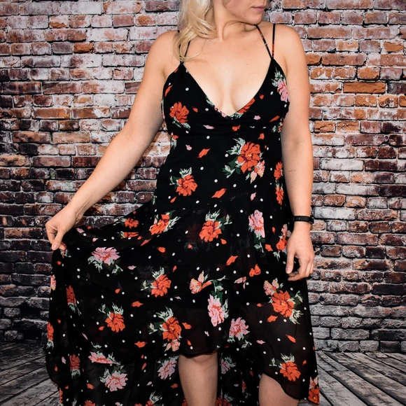 FLORAL TIERED HI-LOW MAXI DRESS - Picture 3 of 7